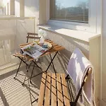Appartement Airport With Balcony
