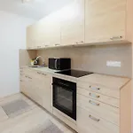 Appartement Airport With Balcony Bratislava