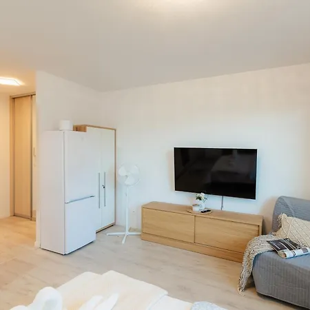 Appartement Airport With Balcony Bratislava