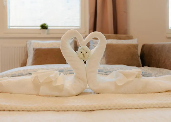 Airport With Balcony Apartment Pressburg